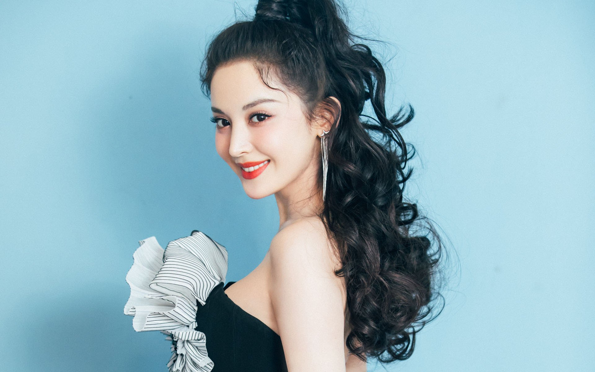 美加墨世界杯焦点战，厄瓜多尔粉碎突尼斯，南美风暴席卷北美大陆